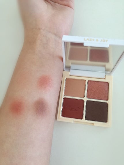 ぐでたまアイシャドウ/HOLIKA HOLIKA/アイシャドウパレットを使ったクチコミ(3枚目)