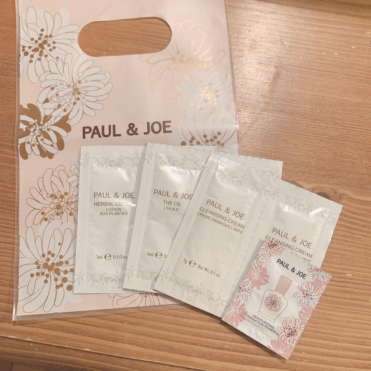 オイル/PAUL & JOE BEAUTE/フェイスオイルを使ったクチコミ(1枚目)
