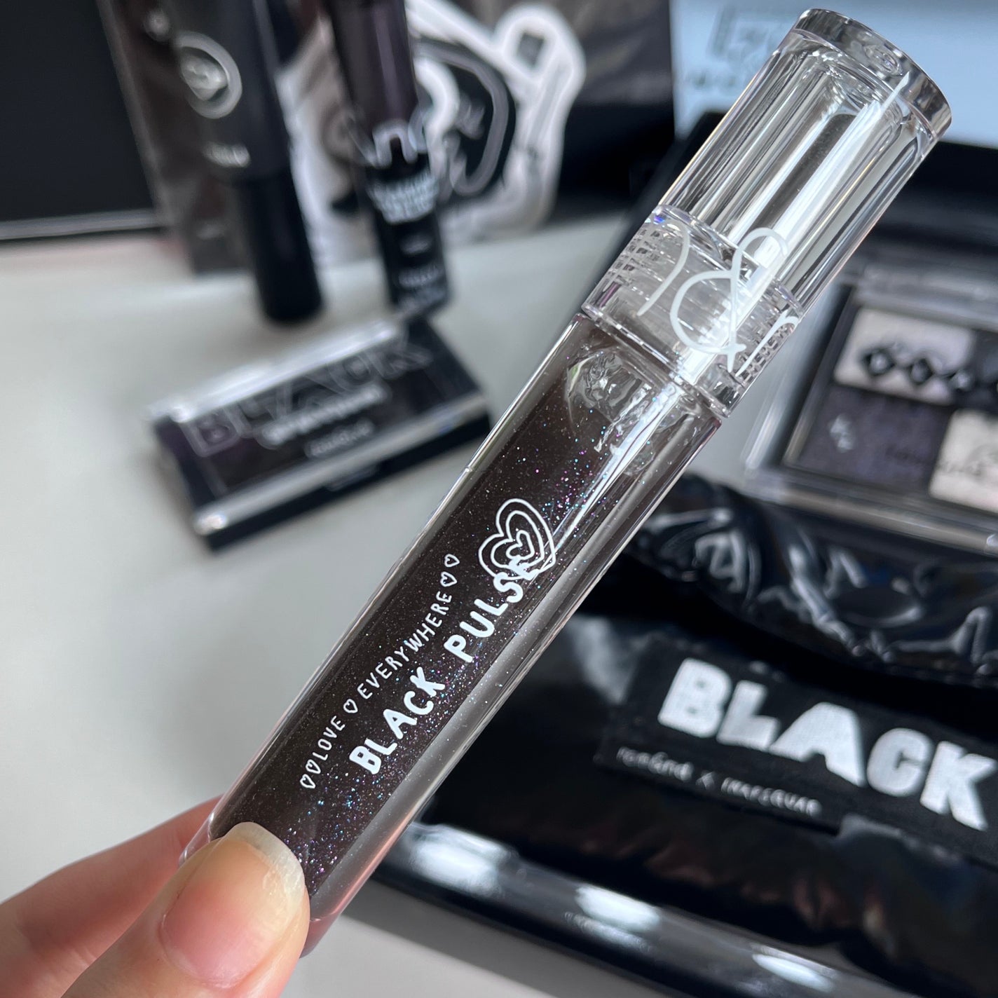 ブラックスペクトラムエディション(rom&nd×INAPSQUARE)/rom&nd/メイクアップキットを使ったクチコミ(3枚目)