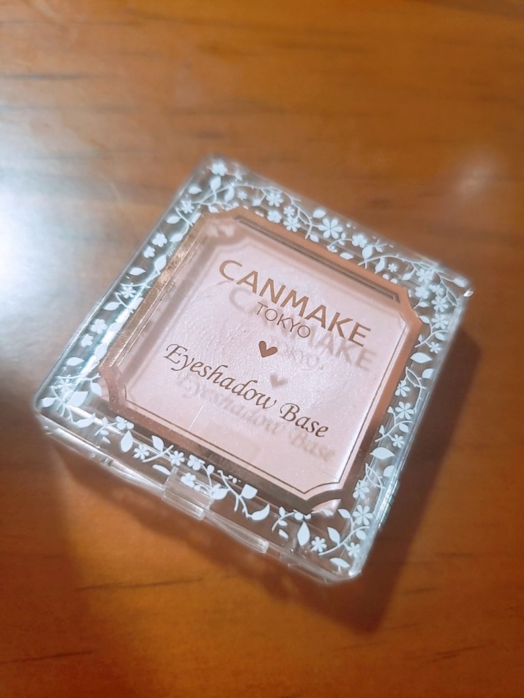 アイシャドウベース/キャンメイク/アイシャドウベースを使ったクチコミ(1枚目)