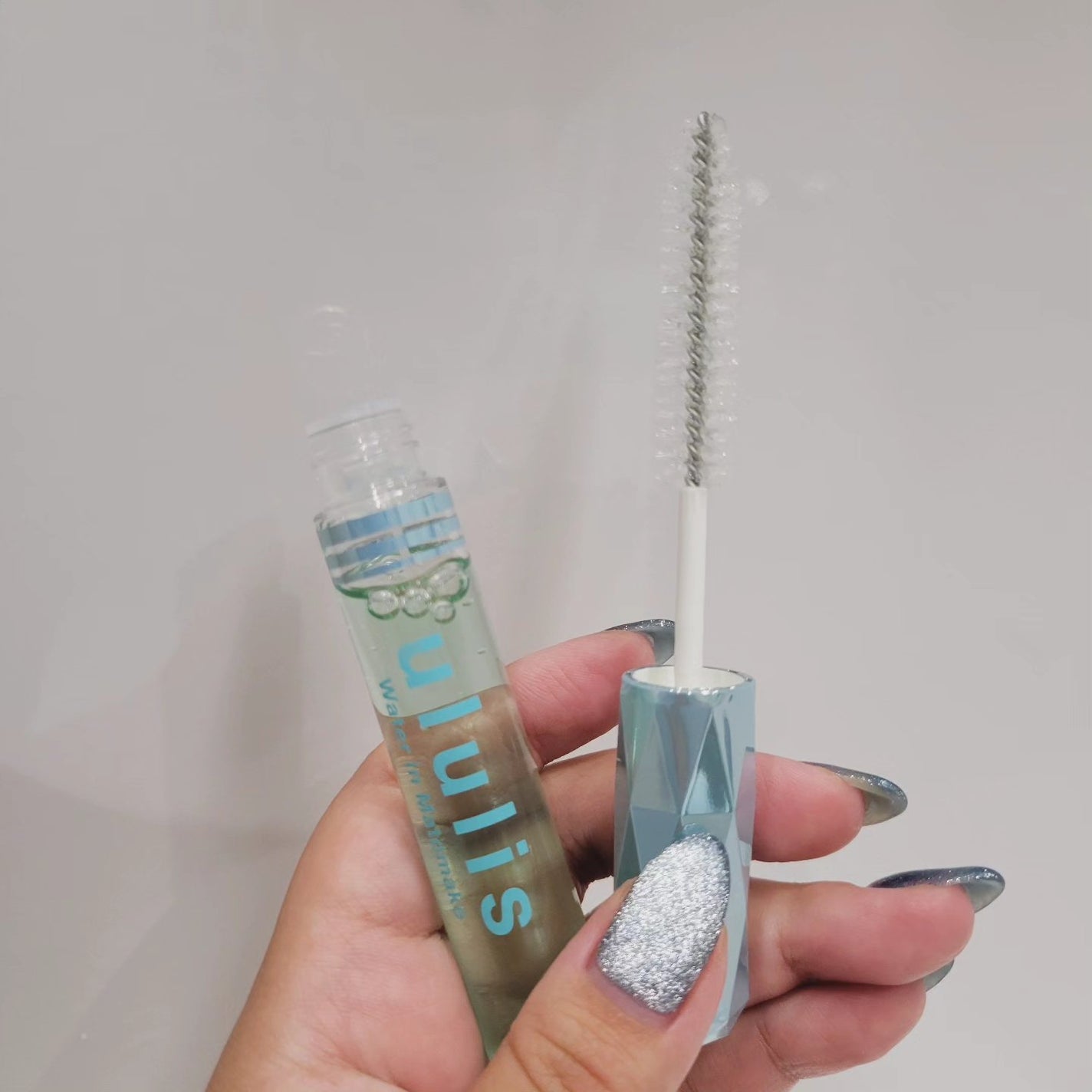 ウォーターインマトメイク ブルー/ululis/プレスタイリング・寝ぐせ直しを使ったクチコミ(3枚目)