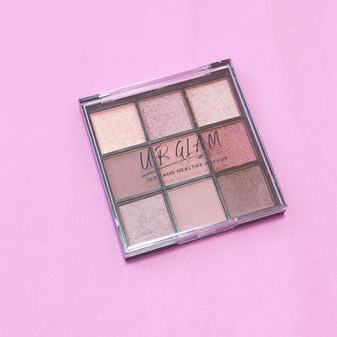 UR GLAM　BLOOMING EYE COLOR PALETTE/U R GLAM/パウダーアイシャドウを使ったクチコミ（1枚目）