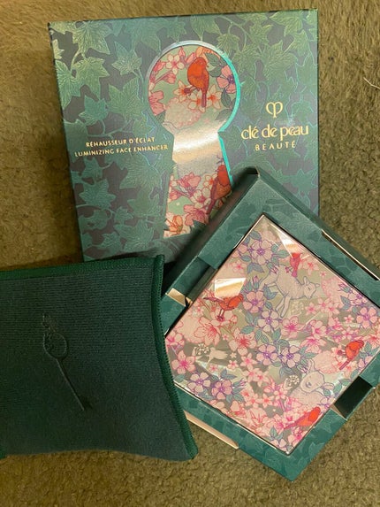 クレ・ド・ポー ボーテ レオスールデクラ/クレ・ド・ポー ボーテ/パウダーハイライトを使ったクチコミ(1枚目)