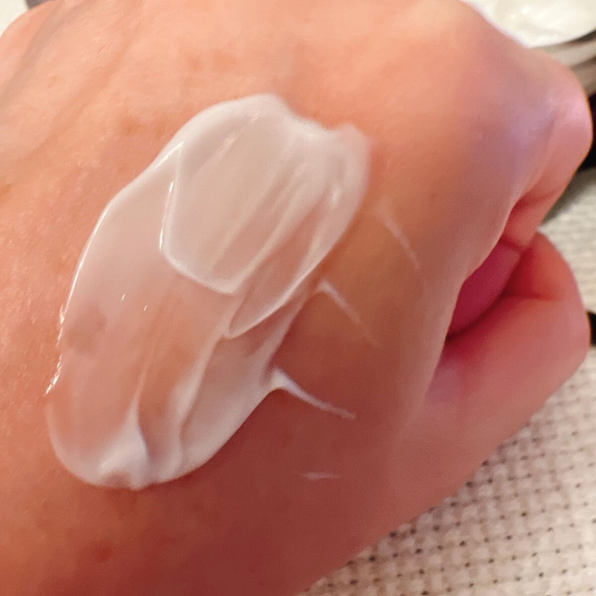 リポソーム アドバンスト リペアクリーム/DECORTÉ/フェイスクリームを使ったクチコミ(3枚目)