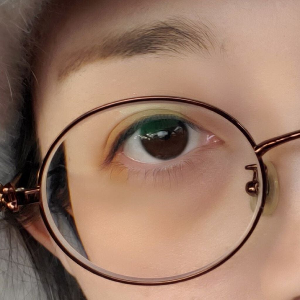 白夜と極夜シリーズシングルアイシャドウ/FlowerKnows/単色アイシャドウを使ったクチコミ(4枚目)