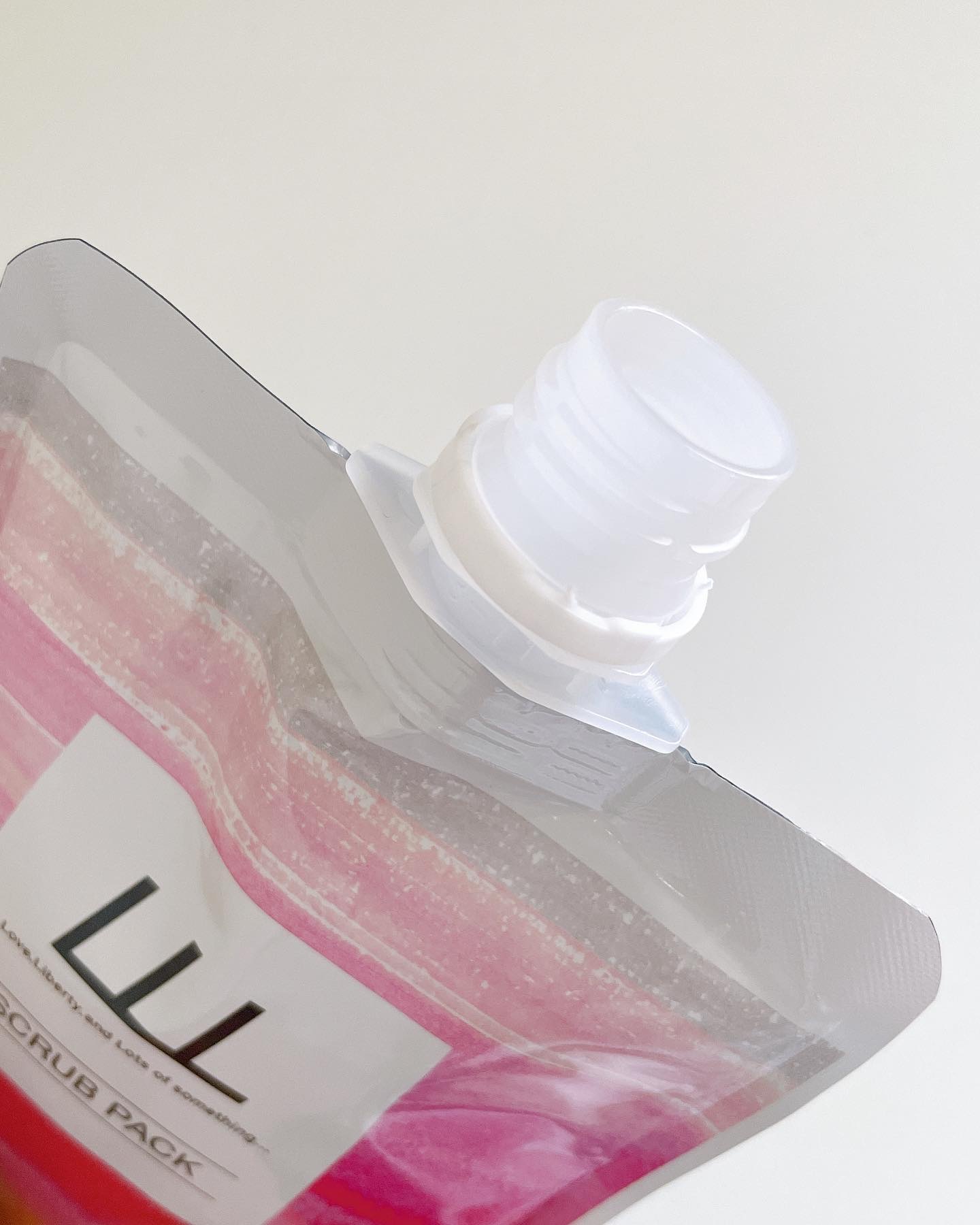 毛穴クレイパック/LLL/洗い流すパック・マスクを使ったクチコミ（2枚目）