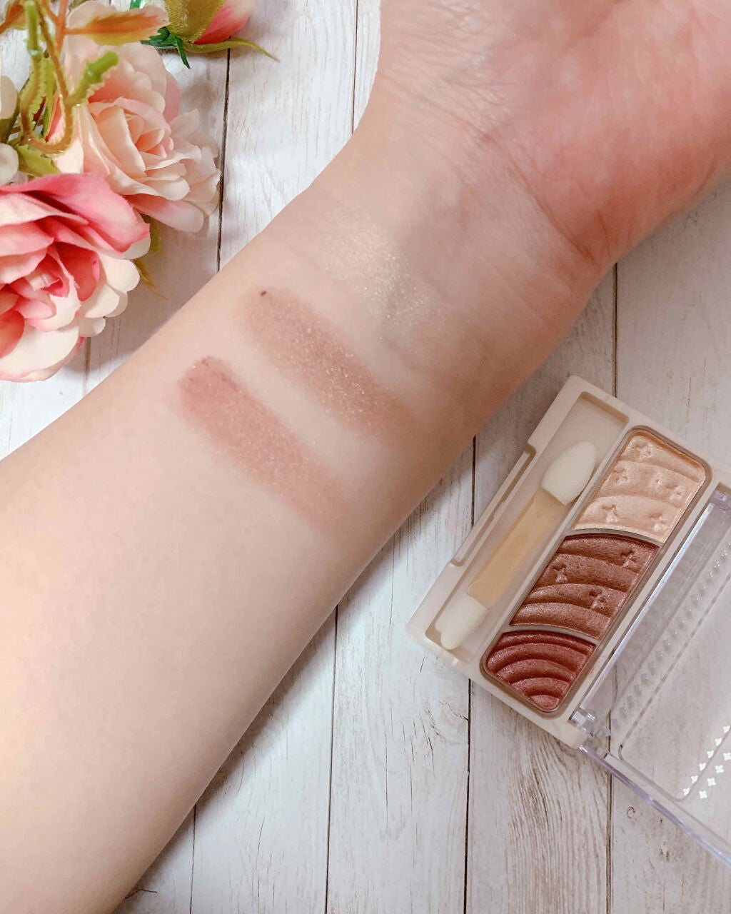 トーンアップアイシャドウ/CEZANNE/アイシャドウパレットを使ったクチコミ(2枚目)