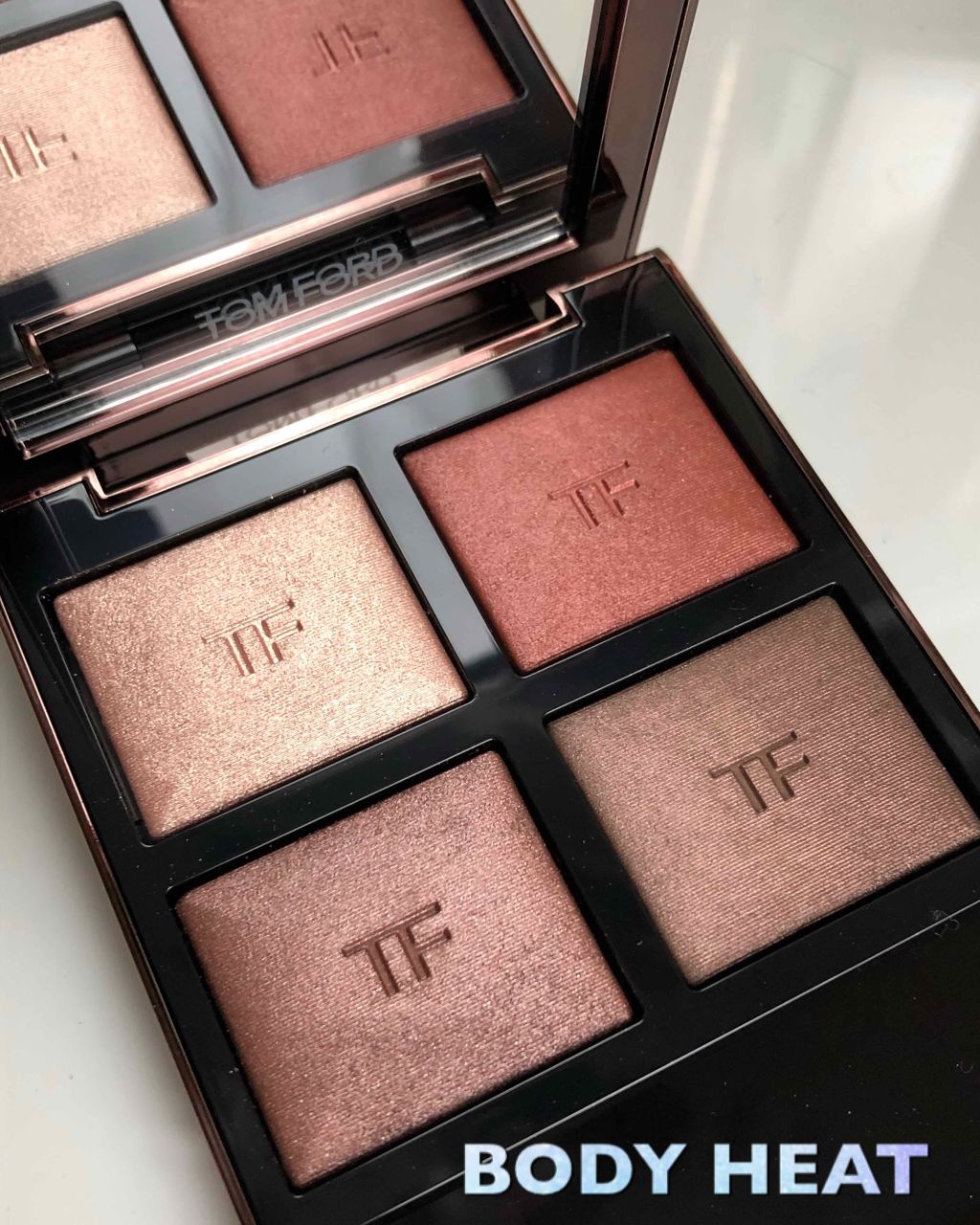 アイ カラー クォード/TOM FORD BEAUTY/アイシャドウパレットを使ったクチコミ（2枚目）
