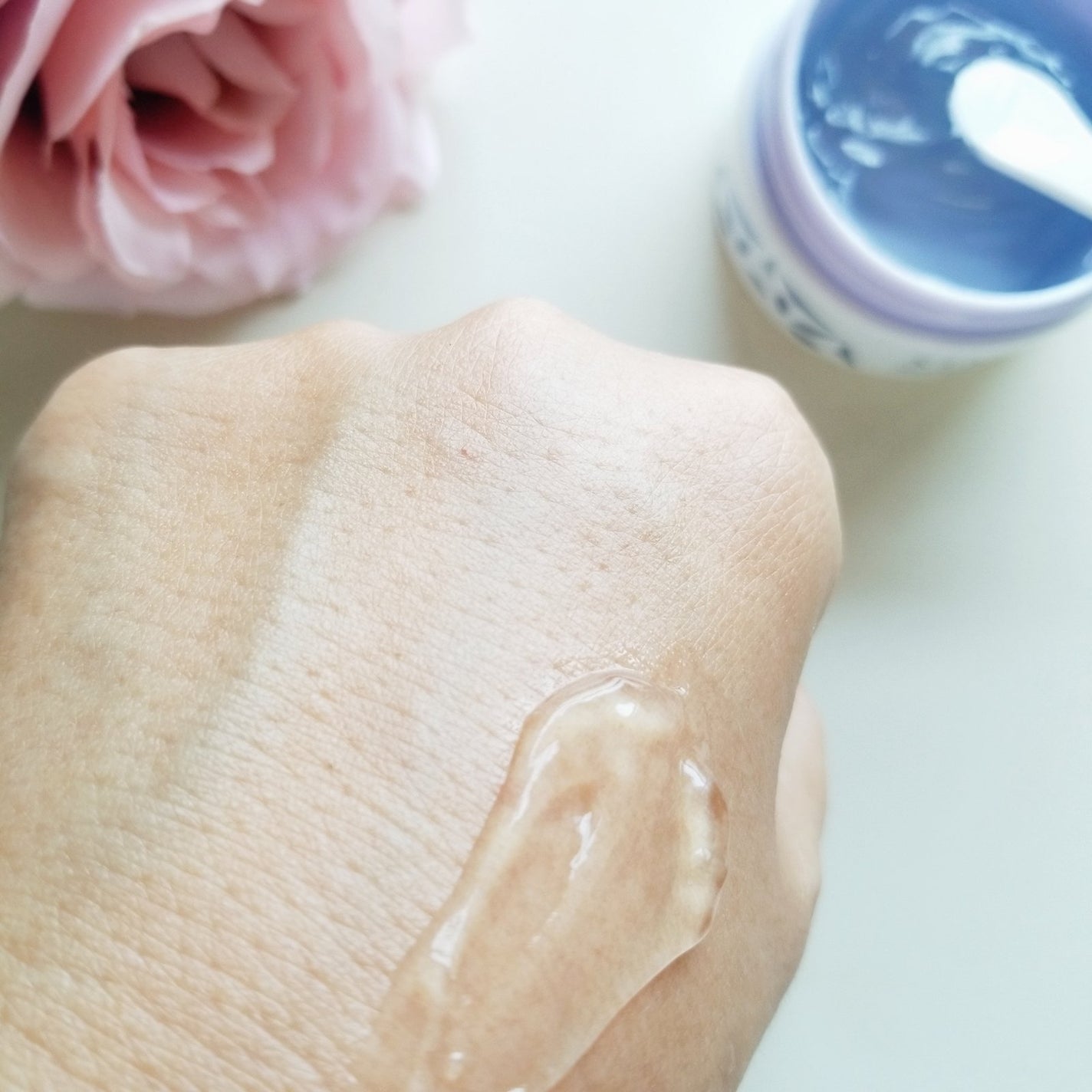 薬用ホワイトニングジェルEX モイスト(しっとり)/シミウス/オールインワン化粧品を使ったクチコミ(6枚目)