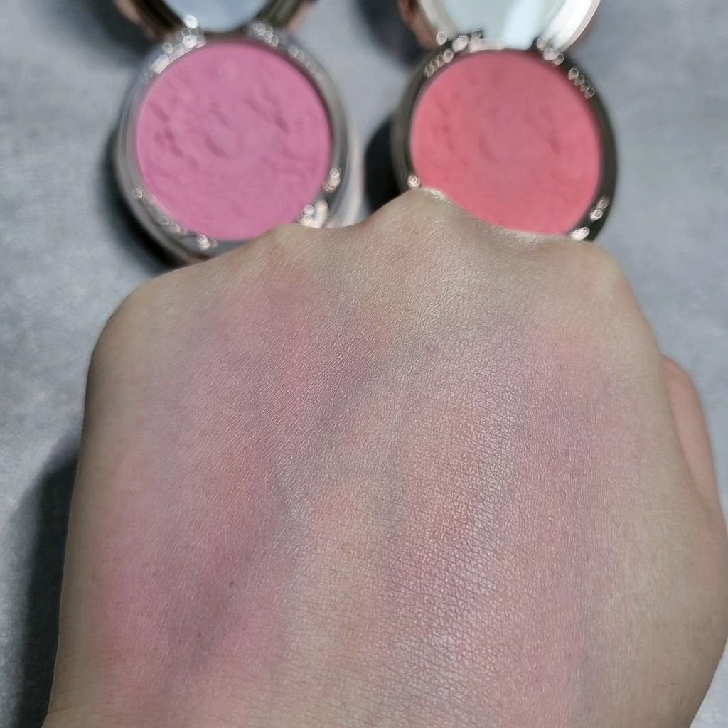 ストロベリーロココ チークブラッシュ/FlowerKnows/パウダーチークを使ったクチコミ(3枚目)