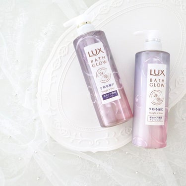 LUX バスグロウ ストレート&シャイン シャンプー/トリートメントのクチコミ「*
🧖‍♀️
*

LUX
BATH GROW
ストレート&シャイン

*

うるおいを補給し.....」（1枚目）