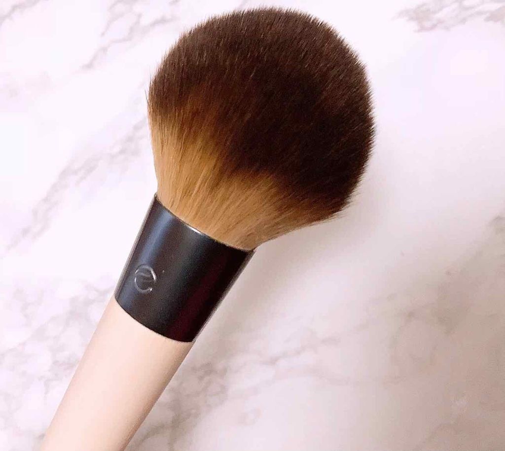 フルパウダーブラシ/EcoTools/メイクブラシを使ったクチコミ（2枚目）