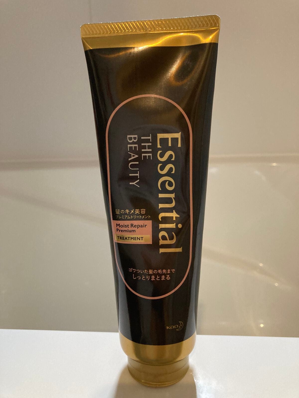 THE BEAUTY 髪のキメ美容プレミアムトリートメント<モイストリペアプレミアム>/エッセンシャル/洗い流すヘアトリートメントを使ったクチコミ(1枚目)