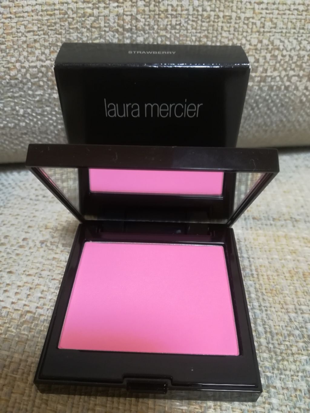 ブラッシュ カラー インフュージョン/ローラ メルシエ/パウダーチークを使ったクチコミ(1枚目)