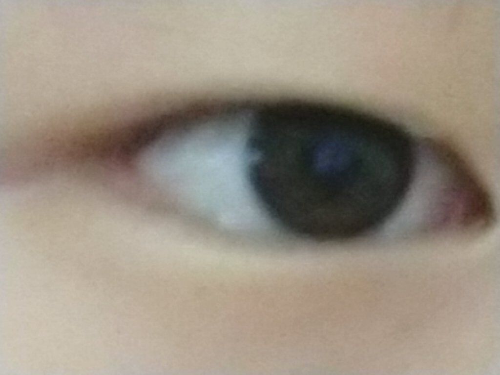 みぃ on LIPS 「今日は二重のことについて言いたいと思います!写真を見た通り、私..」(2枚目)