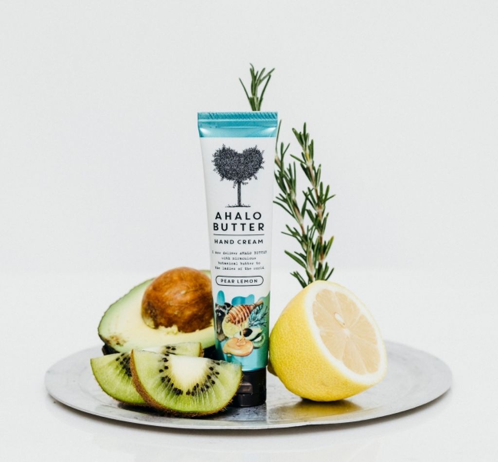 バターとマヌカハニーのしっとりハンドクリーム ペアーレモンの香り / AHALO BUTTER