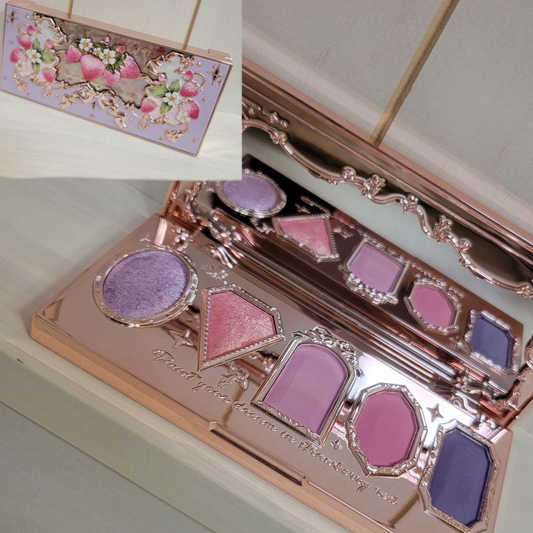 ストロベリーロココ アイシャドウパレット/FlowerKnows/アイシャドウパレットを使ったクチコミ(2枚目)