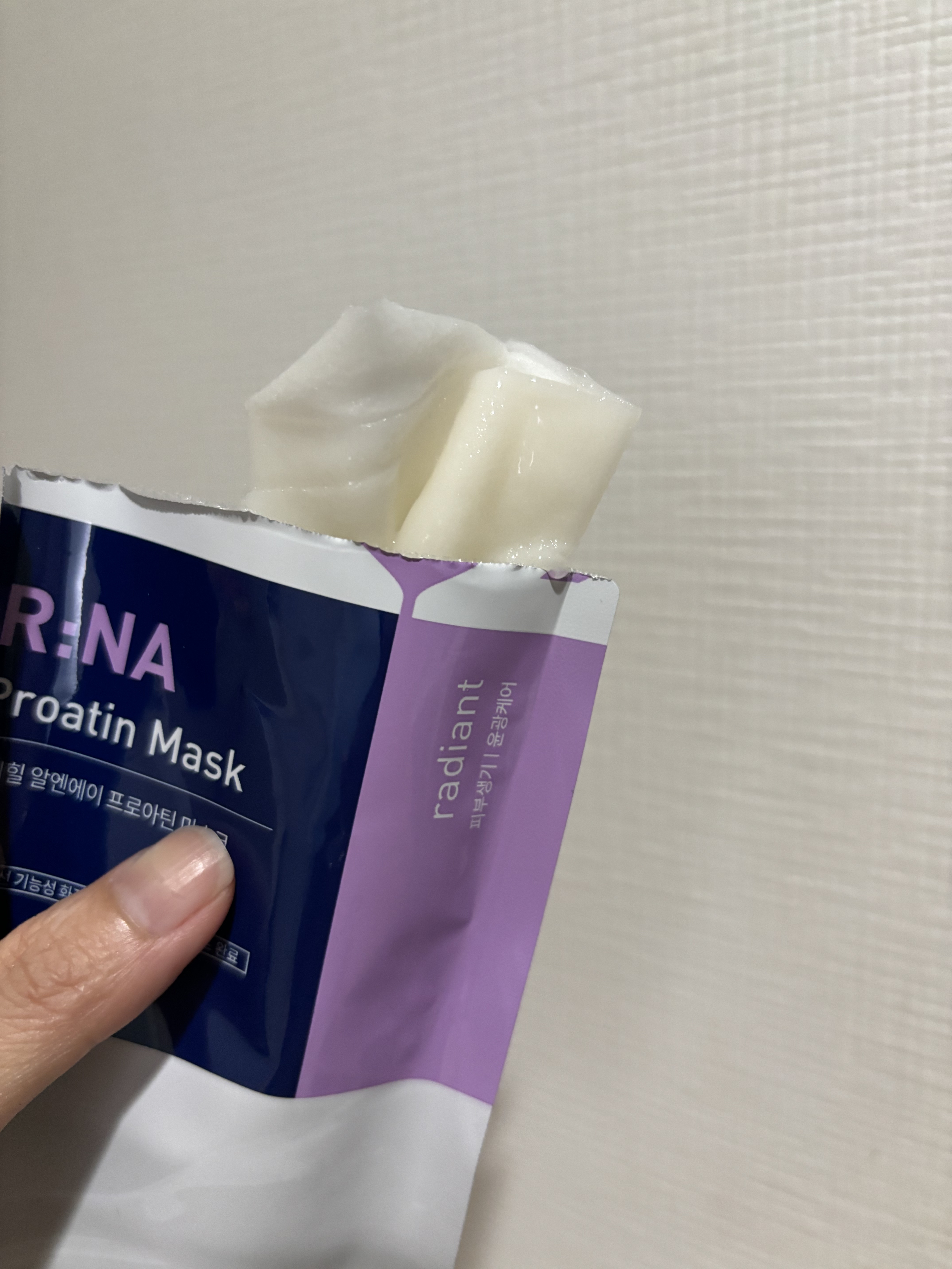 R:NA ブライトニングニングマスク/MEDIHEAL/シートマスク・パックを使ったクチコミ（3枚目）