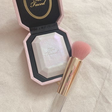 ダイヤモンドライト マルチユース ハイライター/Too Faced/ハイライトを使ったクチコミ（3枚目）