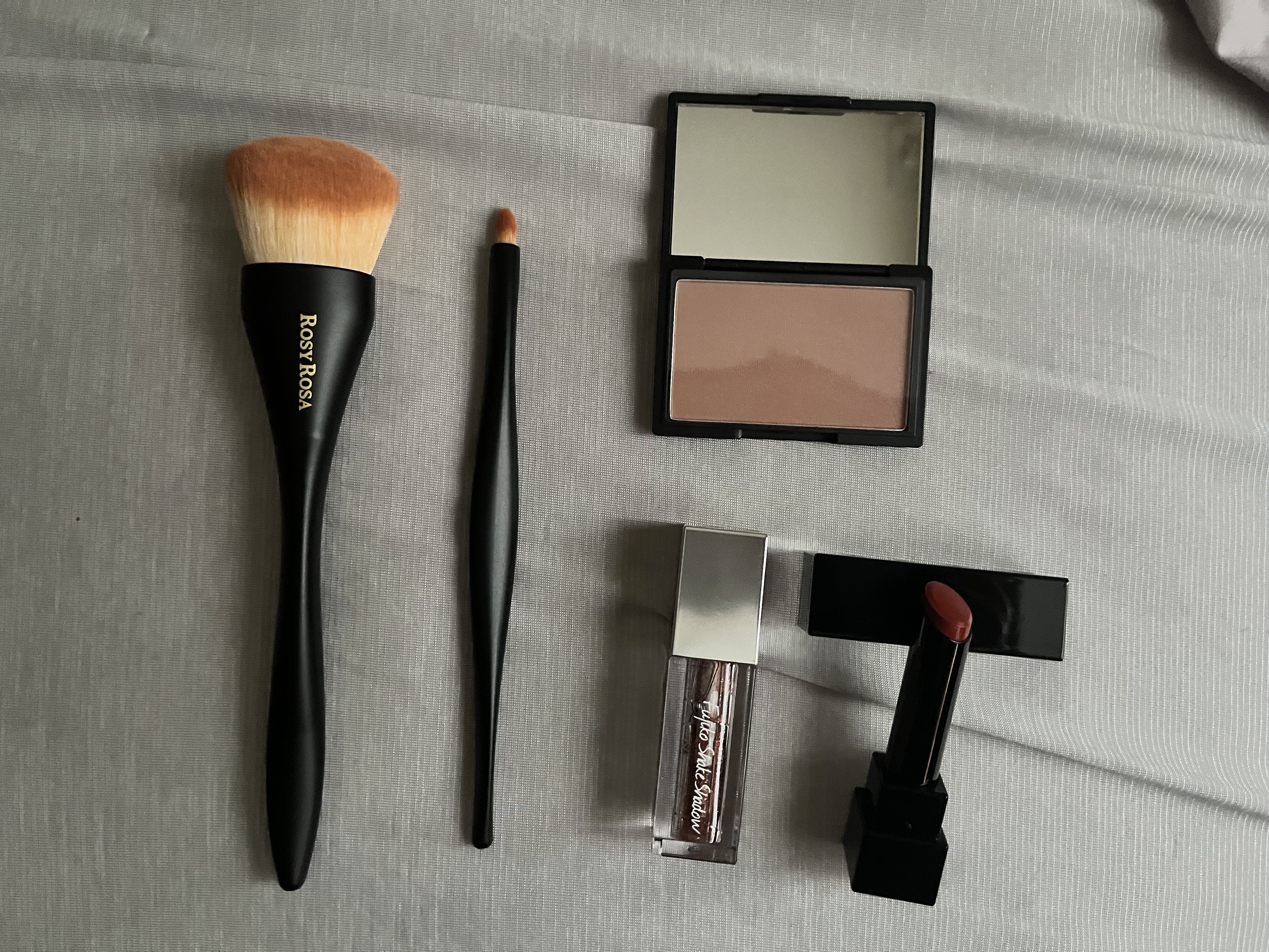 フジコシェイクシャドウ/Fujiko/リキッドアイシャドウを使ったクチコミ（2枚目）