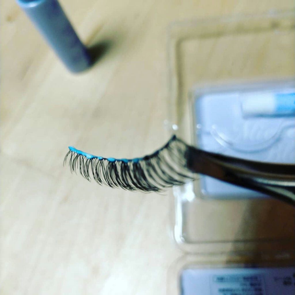 アイラッシュグルー/ミッシュブルーミン/つけまつげを使ったクチコミ(4枚目)