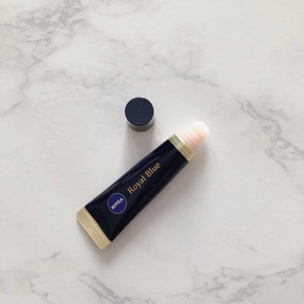 ニベア ロイヤルブルーリップ 濃密美容ケア/ニベア/リップ美容液を使ったクチコミ(2枚目)