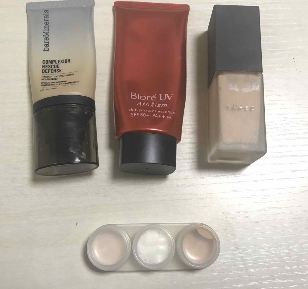 フローレスエシリアル フルイド ファンデーション/THREE/リキッドファンデーションを使ったクチコミ(2枚目)