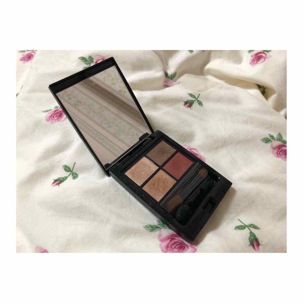 ミネラルクラッシィシャドー/エトヴォス/アイシャドウパレットを使ったクチコミ(2枚目)