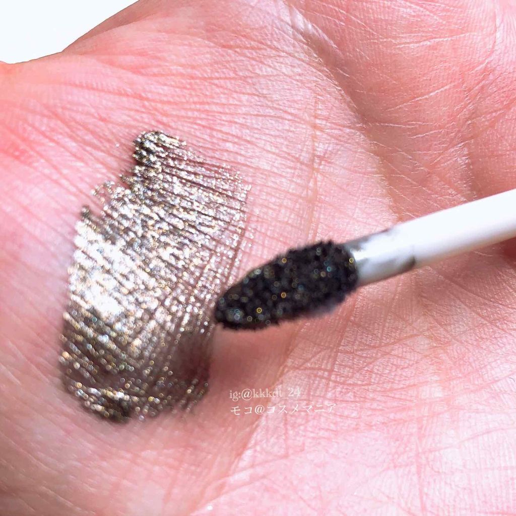 キャビア クローム ヴェイル ライトウェイト リキッド アイカラー/ローラ メルシエ/リキッドアイシャドウを使ったクチコミ(3枚目)