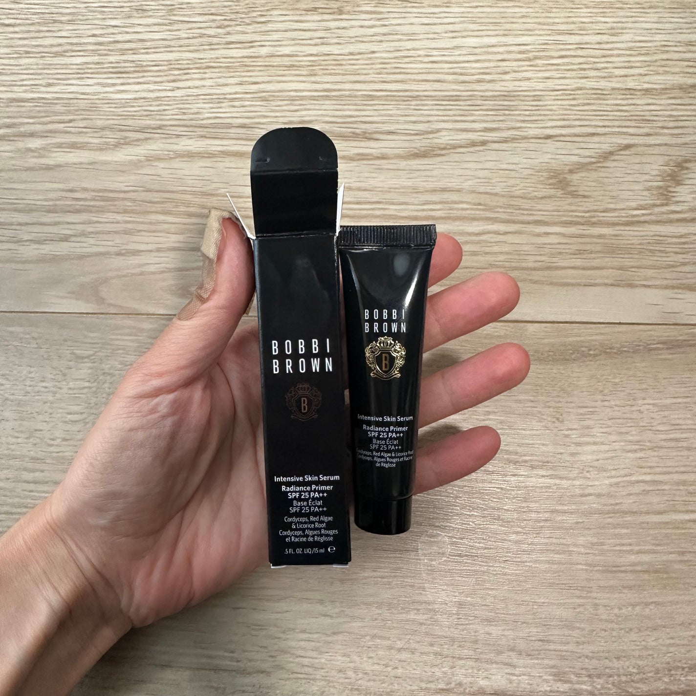 インテンシブ セラム ラディアンス プライマー/BOBBI BROWN/化粧下地を使ったクチコミ(2枚目)