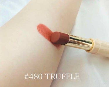 センシュアルスパイシーヌードボリュームマット 480 Truffle/HERA/口紅を使ったクチコミ（2枚目）