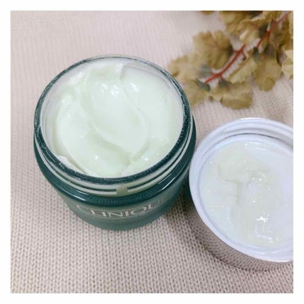 CLINIQUE RD ソリューションズ デイリー リリーフ クリームのクチコミ「🎄 CLINIQUE
クリニーク
RD ソリューションズ デイリー リリーフ クリーム 50m.....」(2枚目)