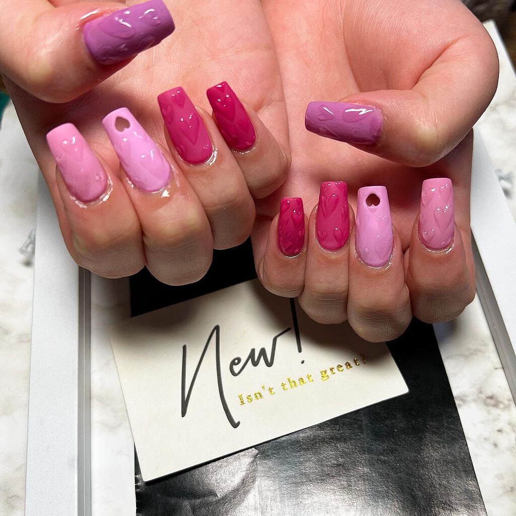 cst on LIPS 「#valentine#ラブリーネイル#こだわりネイル💅#ネイル..」(4枚目)