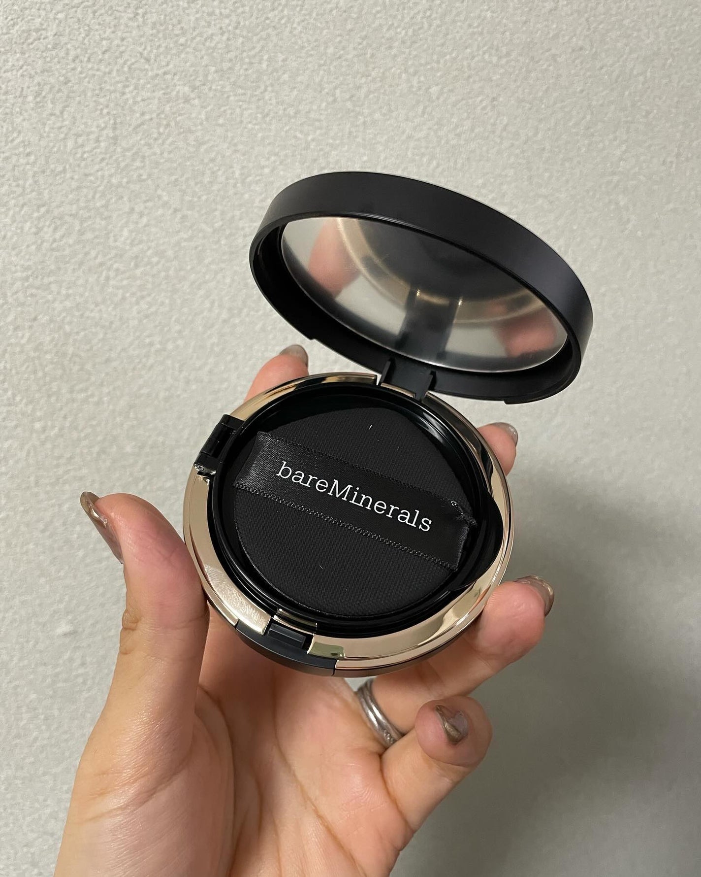 オリジナル ピュア セラム カバーアップ クッション/bareMinerals/クッションファンデーションを使ったクチコミ(5枚目)