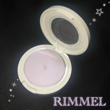 透明感欲しい方必見👀♡

RIMMEL

クリームハイライトってベースがヨレる気がしてあまり期待してなかったのですが使ってみるといい意味で裏切られました😂💕とってもいいですね！全然よれないし、ピンポイン