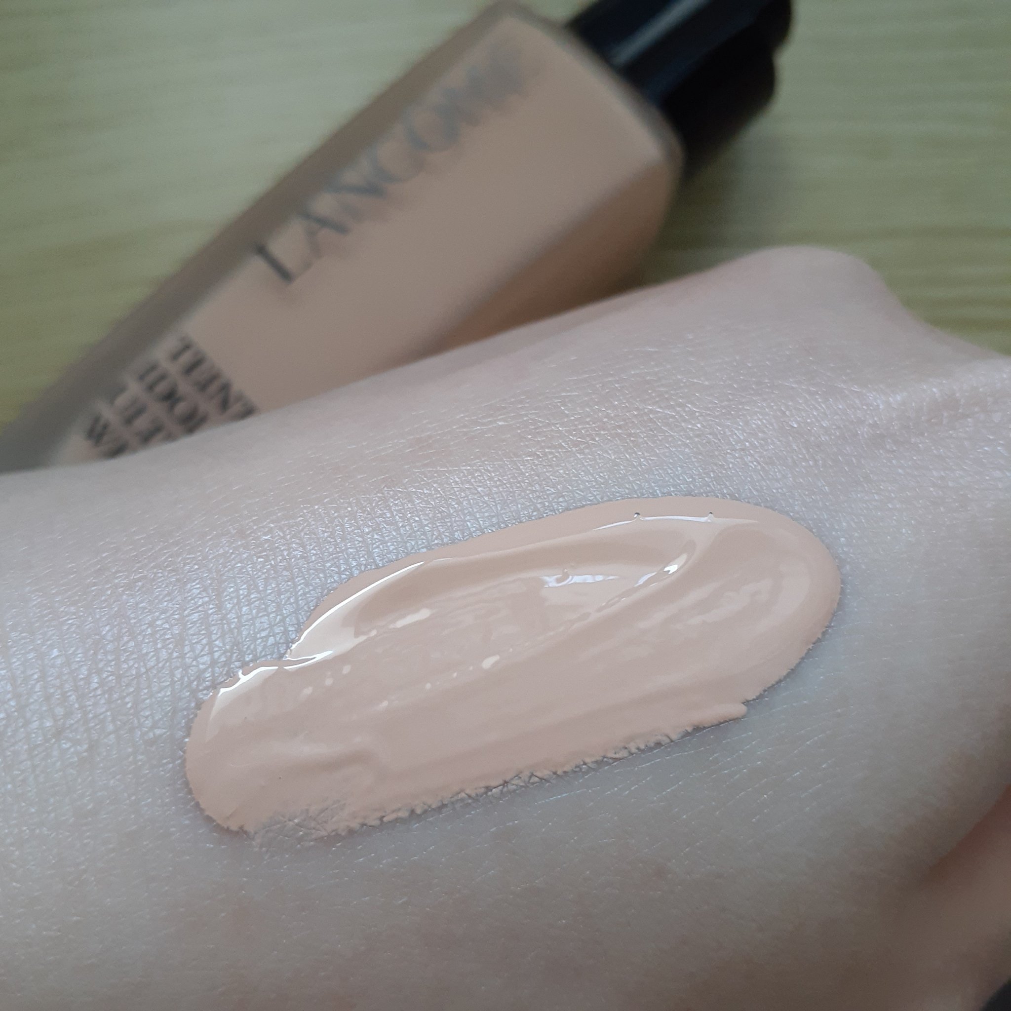 タンイドル ウルトラ ウェア リキッド PO-02/LANCOME/リキッドファンデーションを使ったクチコミ（3枚目）