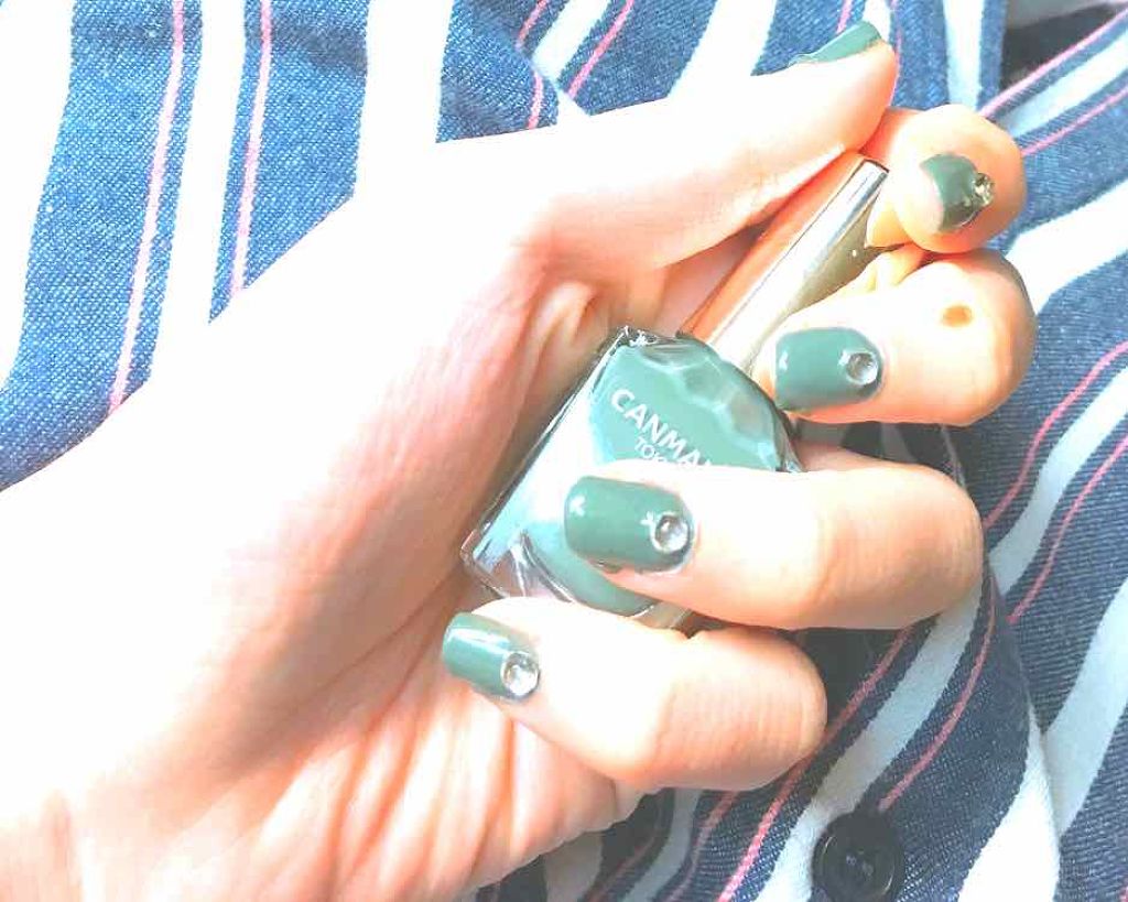 カラフルネイルズ/キャンメイク/マニキュアを使ったクチコミ（3枚目）