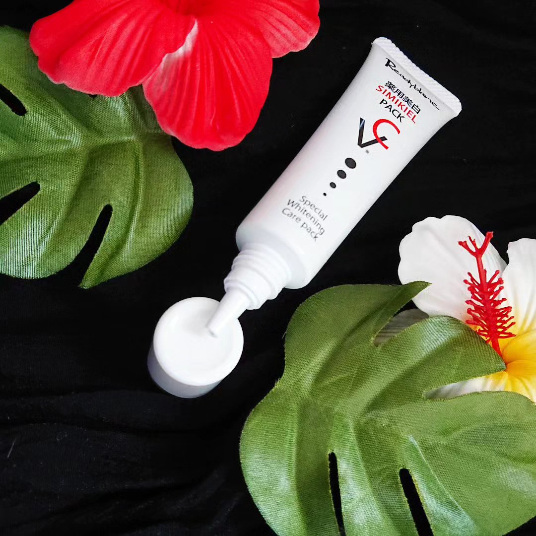 レディブラン 薬用美白シミキールパックC/シーヴァ/ピーリングを使ったクチコミ（3枚目）