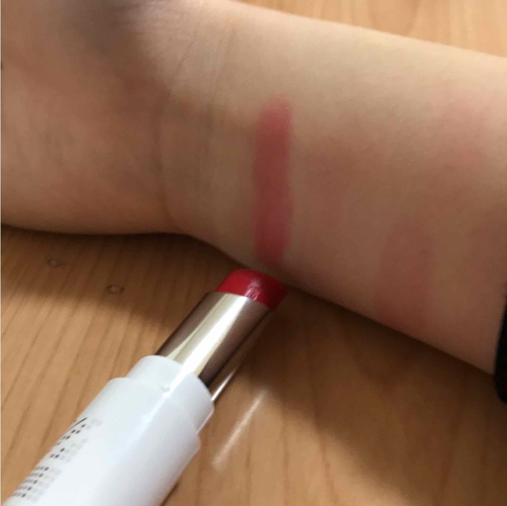 ラスティングフィニッシュ ティントリップ/リンメル ロンドン/リップティントを使ったクチコミ(3枚目)