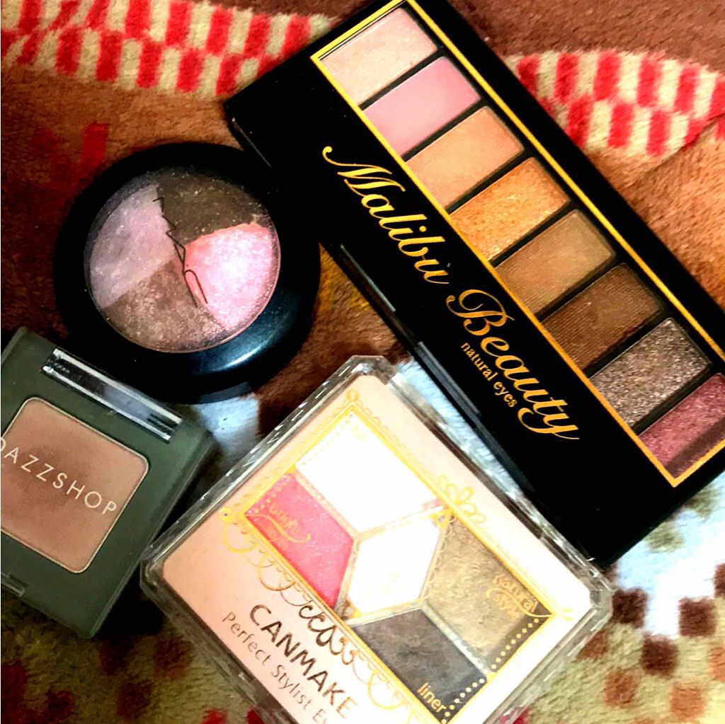 ナチュラルアイズ/マリブビューティー/アイシャドウパレットを使ったクチコミ（1枚目）