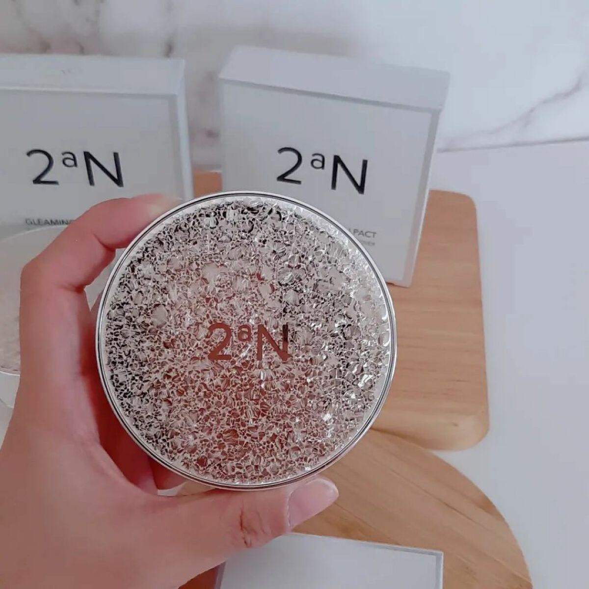 グリーミングテンションパクト/2aN/クリーム・エマルジョンファンデーションを使ったクチコミ(2枚目)