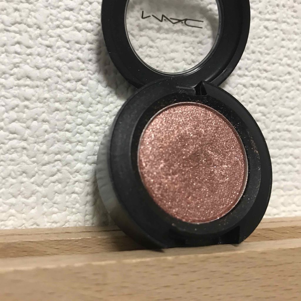 スモール アイシャドウ/M・A・C/単色アイシャドウを使ったクチコミ（2枚目）