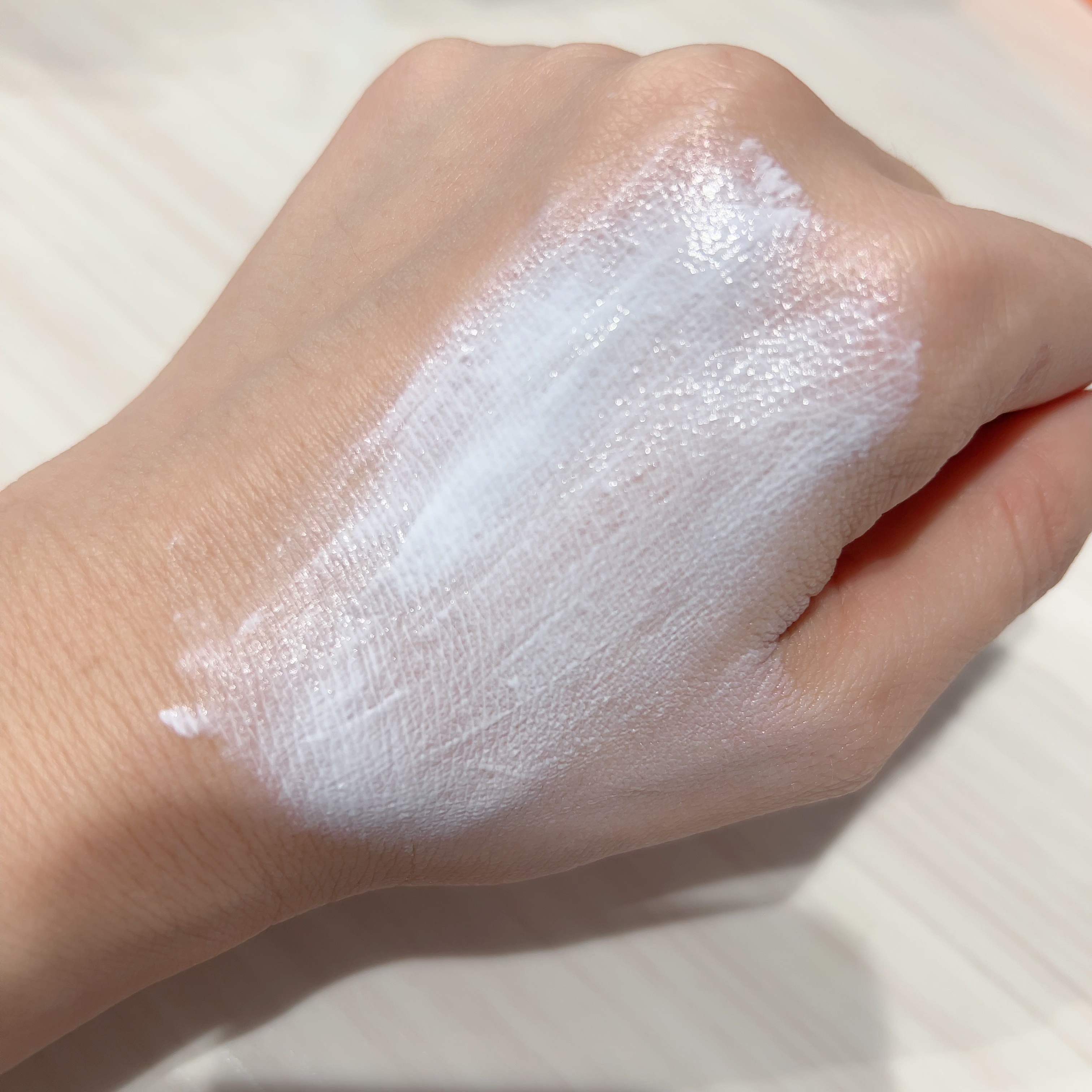 [R4] ウルトラスージングサンメイクアップベース/ダーマファーム/日焼け止めクリームを使ったクチコミ（3枚目）