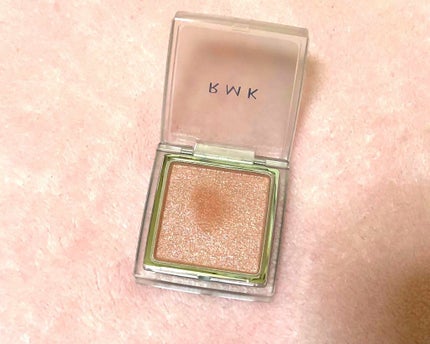 インジーニアス パウダーアイズ N/RMK/単色アイシャドウを使ったクチコミ(2枚目)