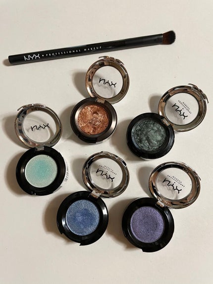 プリズマ シャドウ/NYX Professional Makeup/単色アイシャドウを使ったクチコミ(2枚目)