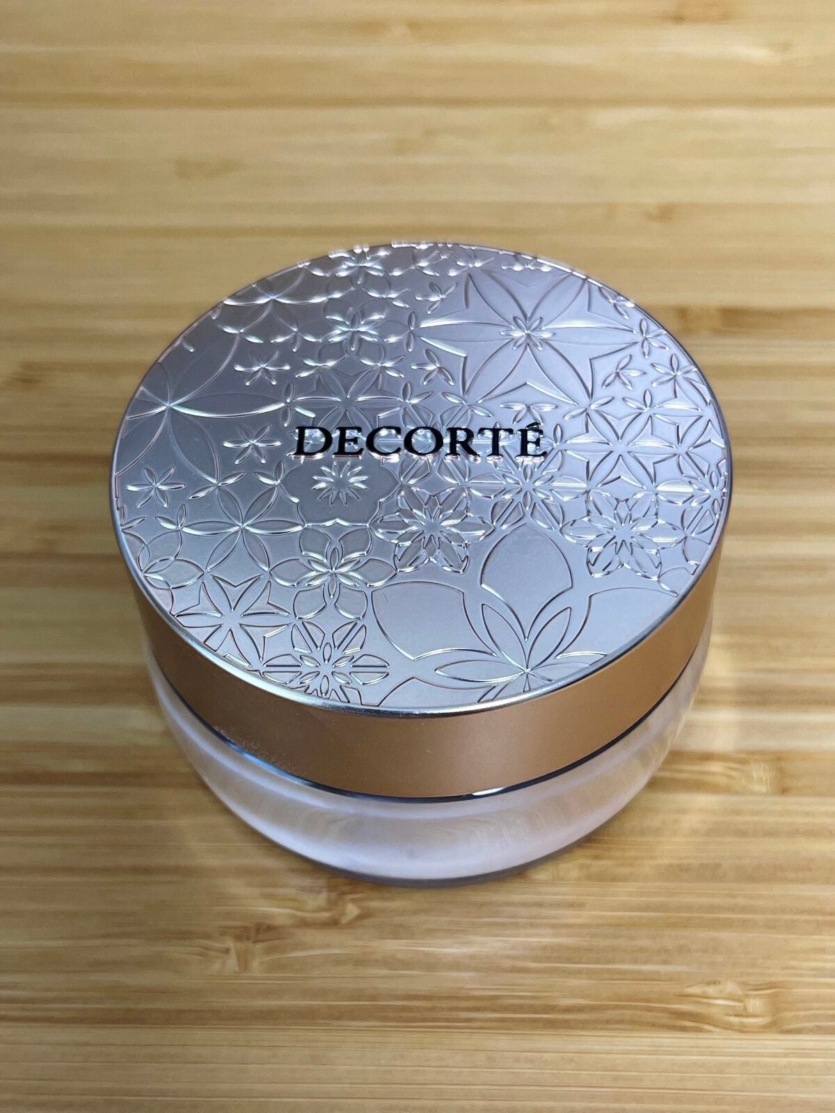 フェイスパウダー/DECORTÉ/ルースパウダーを使ったクチコミ(1枚目)
