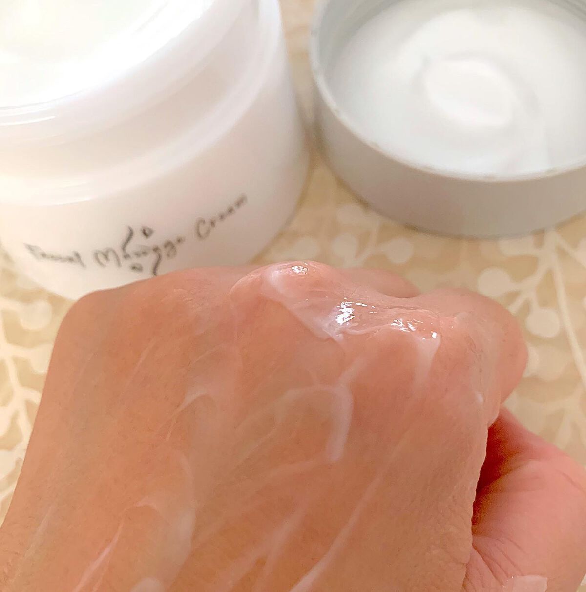 tomako on LIPS 「☆プロ仕様☆【フェイシャルマッサージクリーム】マッサージ時の効..」(4枚目)