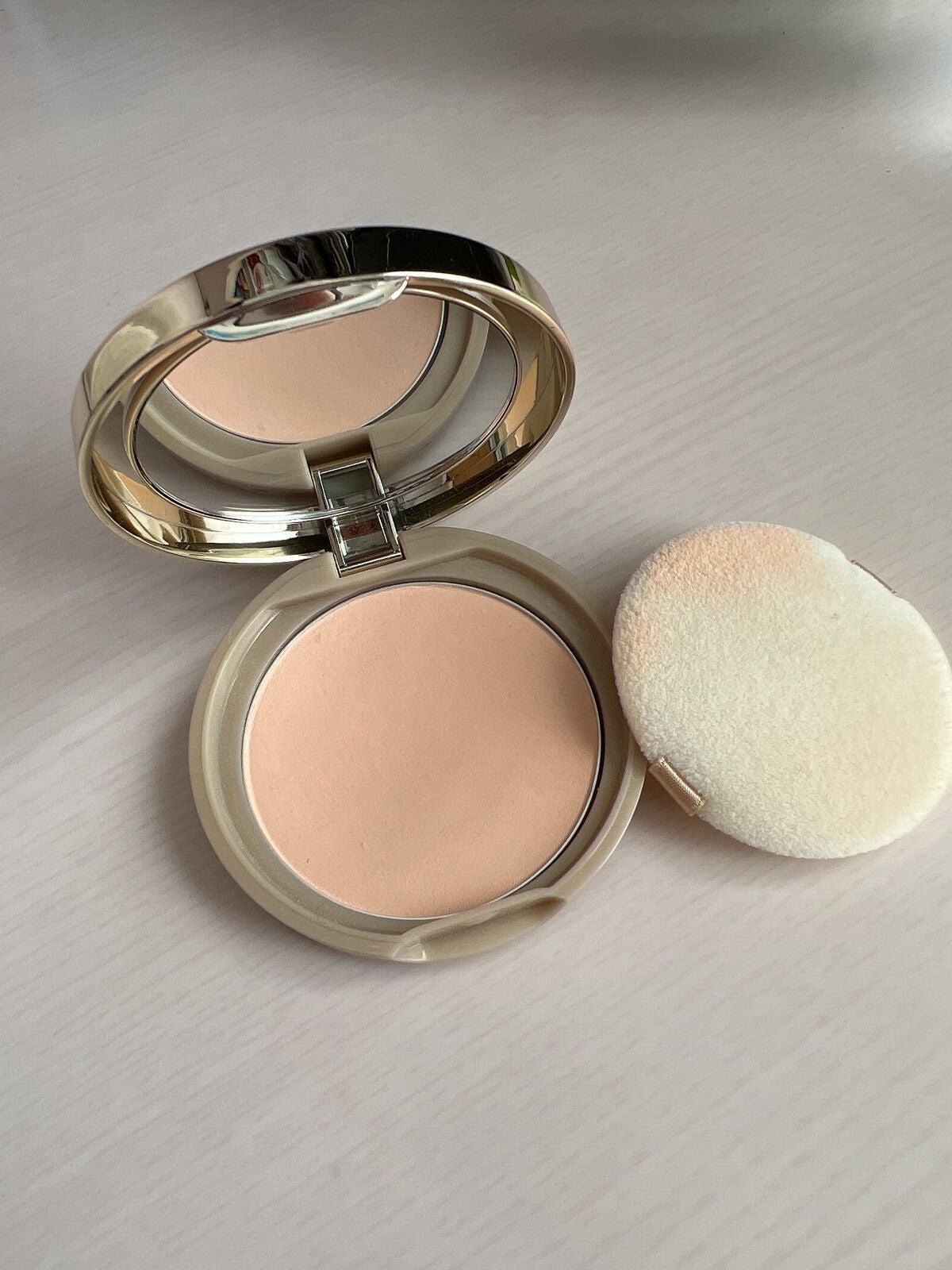 【旧品】マシュマロフィニッシュパウダー/キャンメイク/プレストパウダーを使ったクチコミ(3枚目)