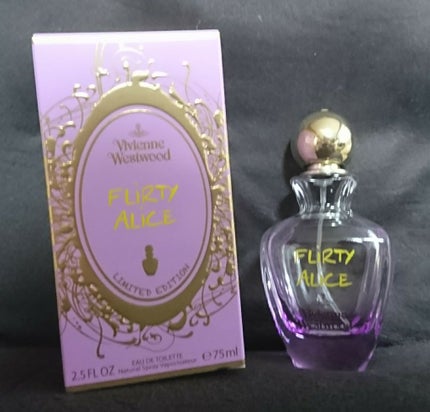フラーティ アリス オードトワレ/Vivienne Westwood/香水(レディース)を使ったクチコミ(1枚目)
