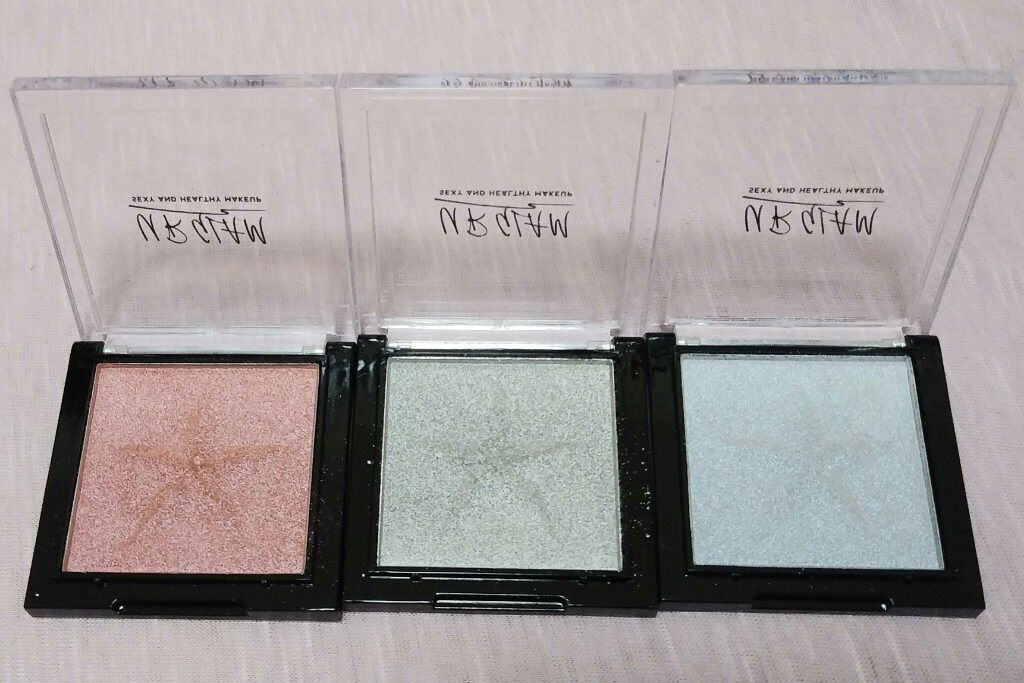 UR GLAM　BRIGHTNING POWDER/U R GLAM/パウダーハイライトを使ったクチコミ（2枚目）
